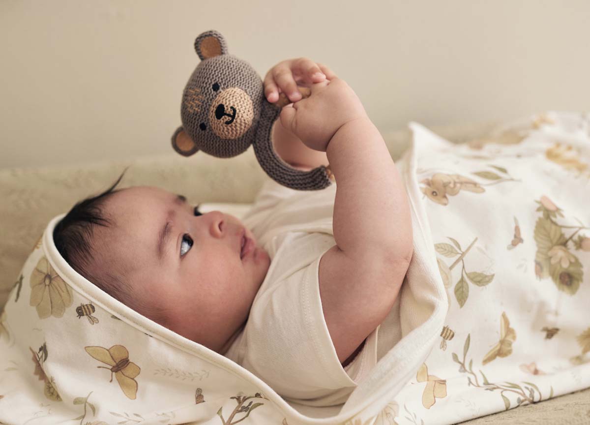 Nježan i topao zagrljaj nakon kupanja