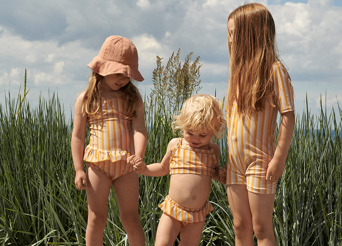 Otroške kopalke z zaščitnim faktorjem, ki ne zbledijo