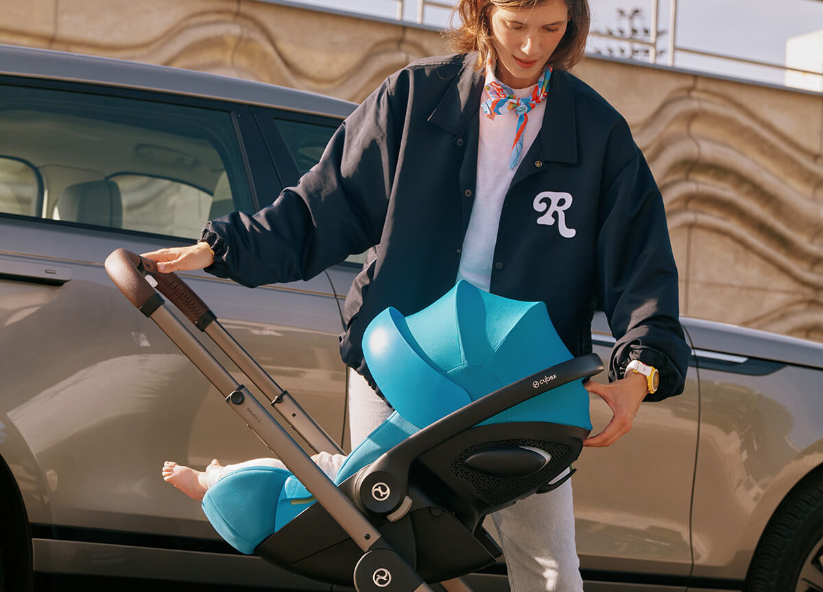 Vsestranska lupinica za novorojenčke in dojenčke