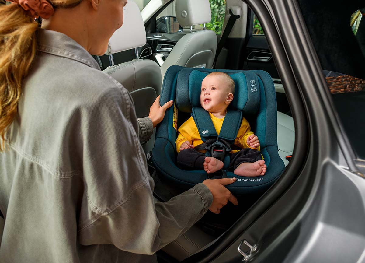Otroški avtosedež testiran pod najbolj strogimi pogoji