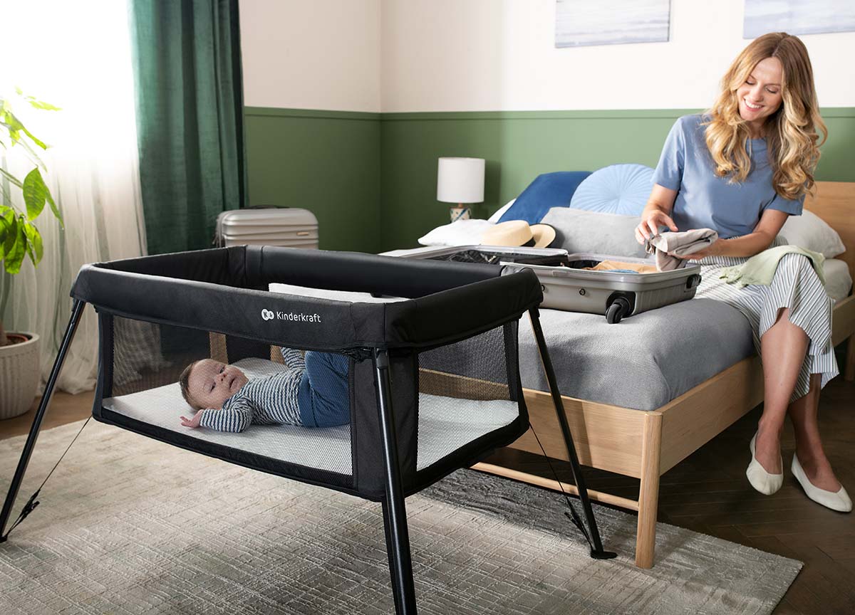 Večnamenska prenosna posteljica