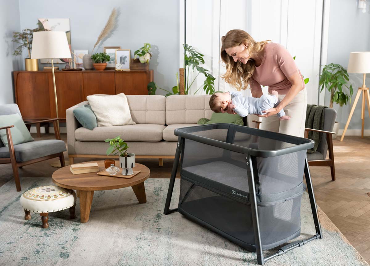 Večnamenska prenosna posteljica