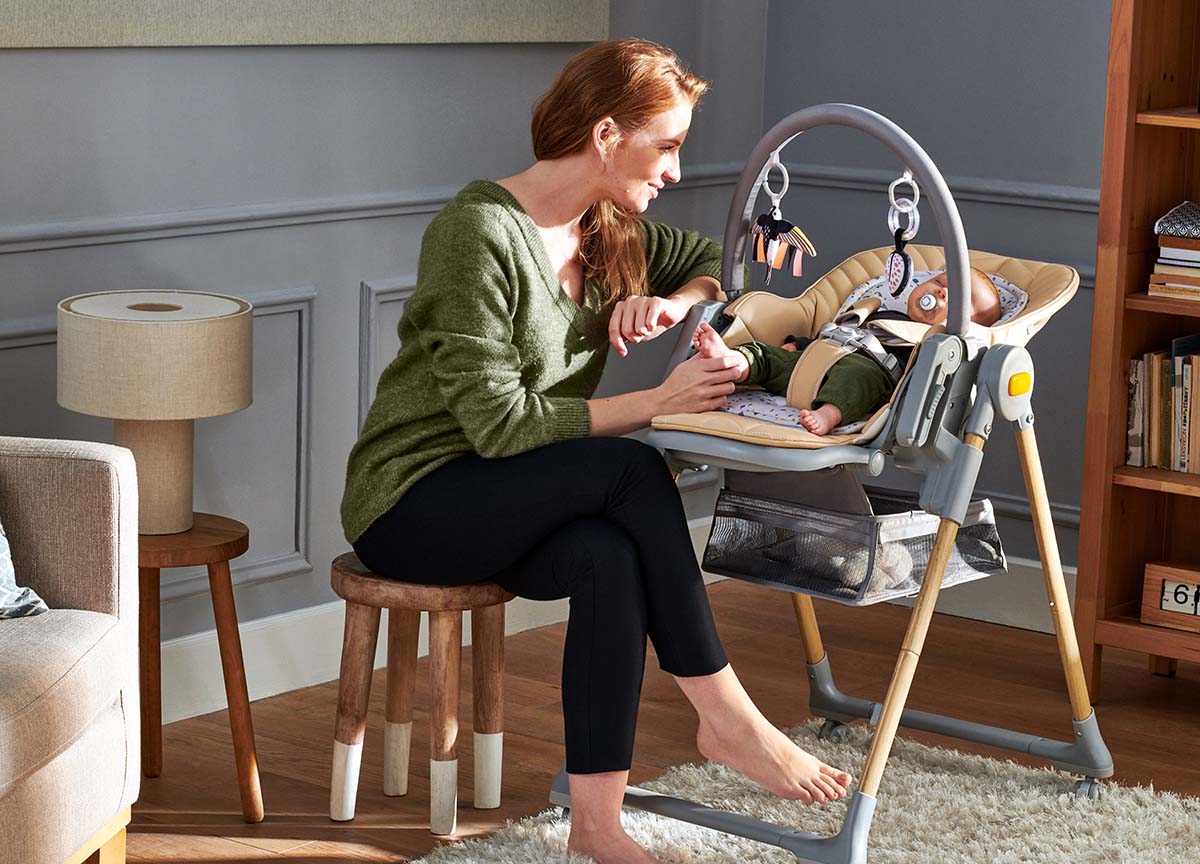 Večnamenski otroški stol za hranjenje